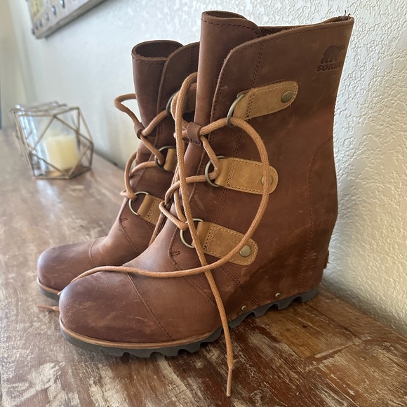 Sorel Joan of Artic Wedge booties - Picture 2 of 4